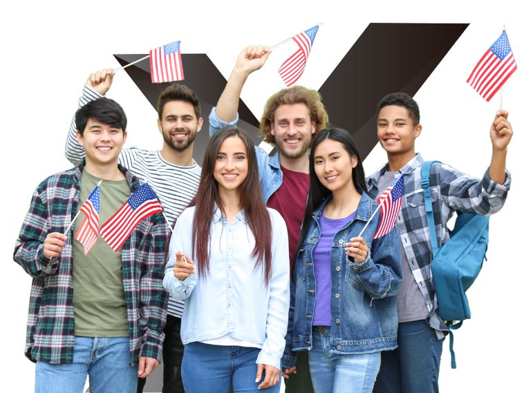 Estudiantes con bandera de EEUU