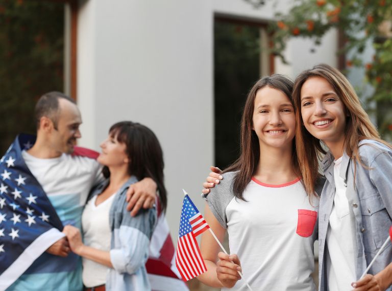 Familia feliz en usa